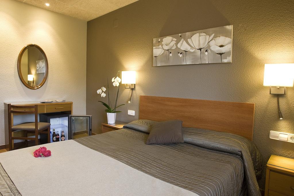 Hostal Barris パルス 部屋 写真